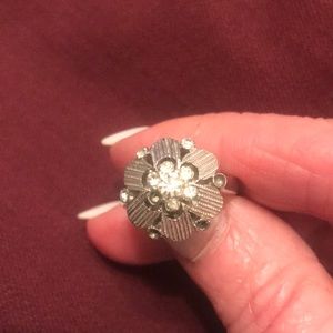 Trifari vintage ring adjustable size 7